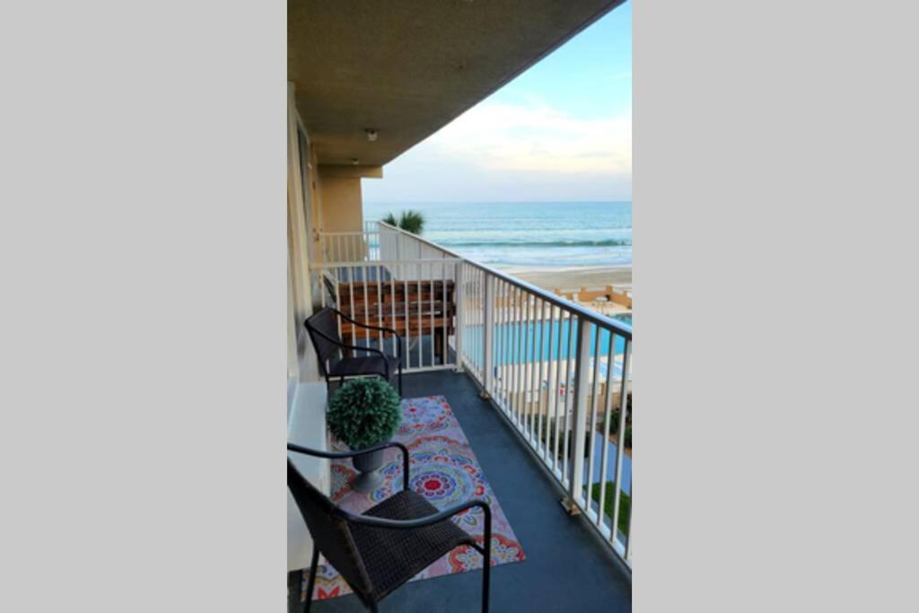 Beachfront/Ocean View Condo - Daytona Beach Exteriör bild